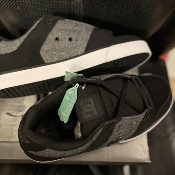 DC Shoes PURE, Black/Grey/ Black XKSK.  Size 12,  NWT - Picture 4 of 12